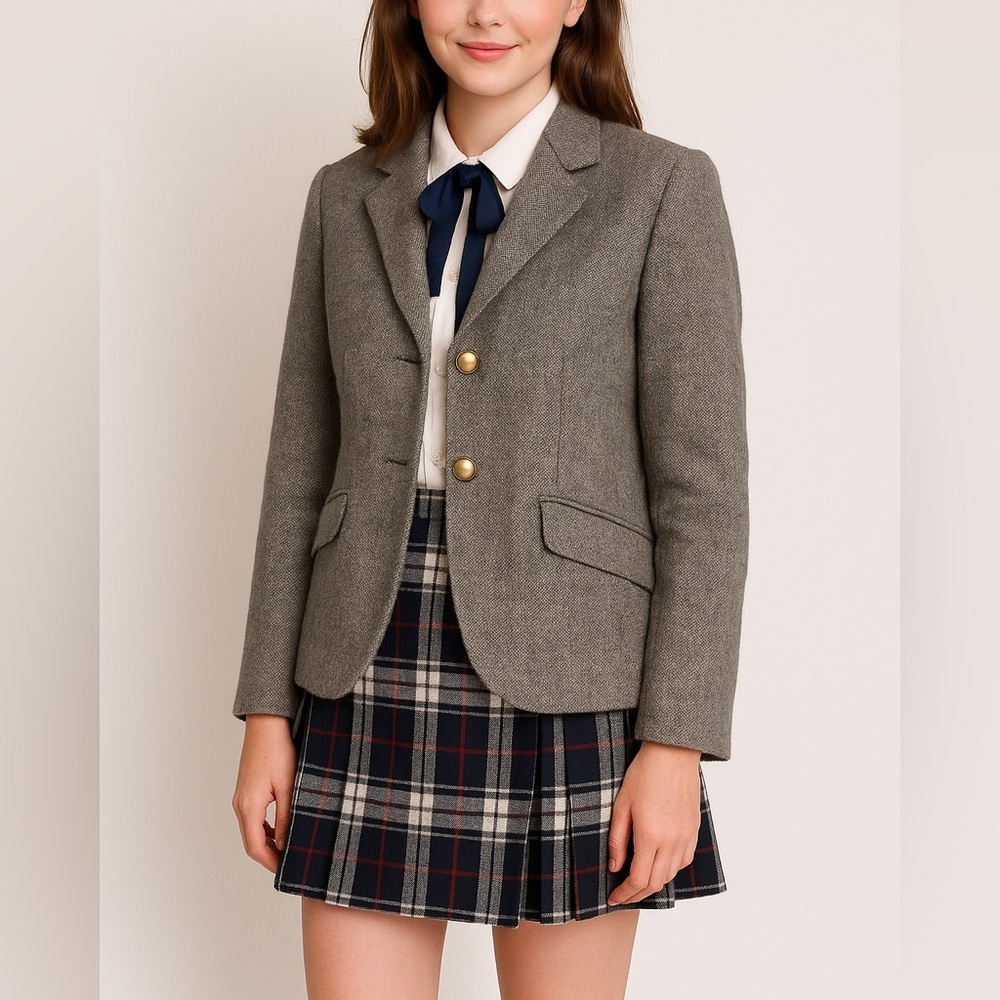 Wool-Blend Gray Tailored Blazer with Gold Buttons